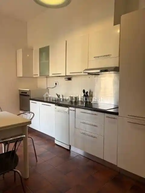 Appartamento in affitto a Opera