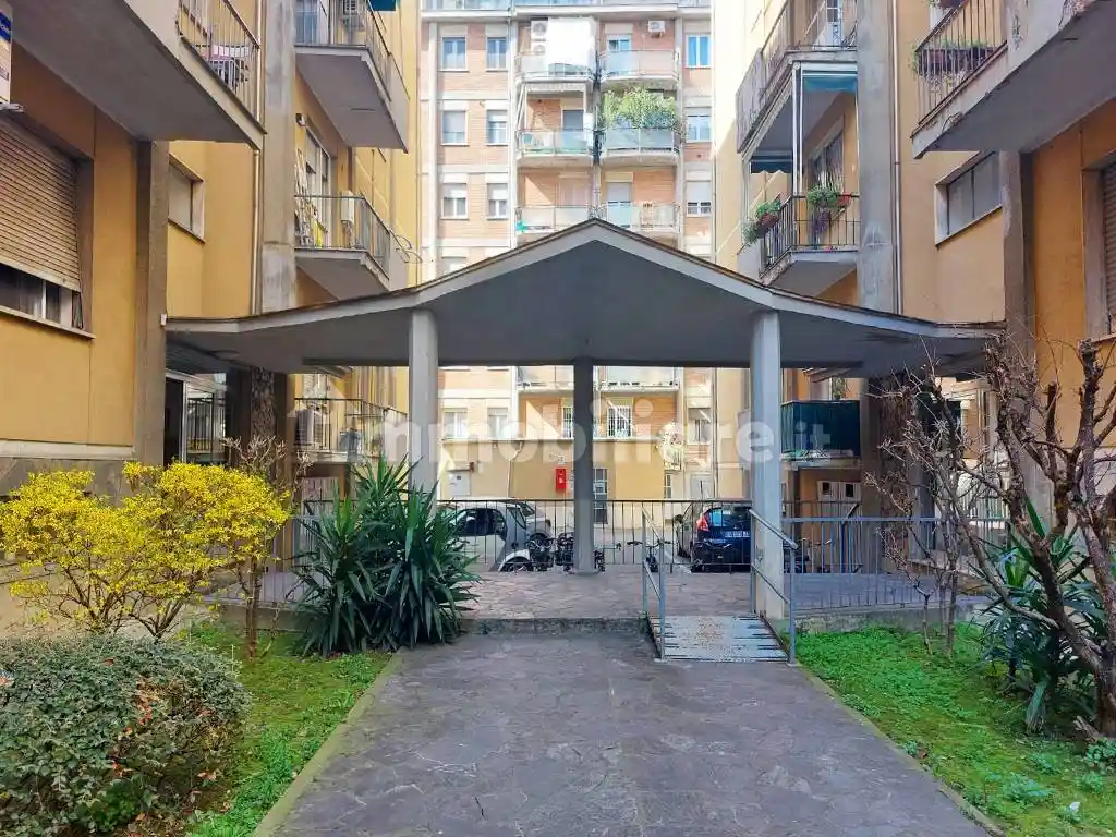 Appartamento in vendita a Parma