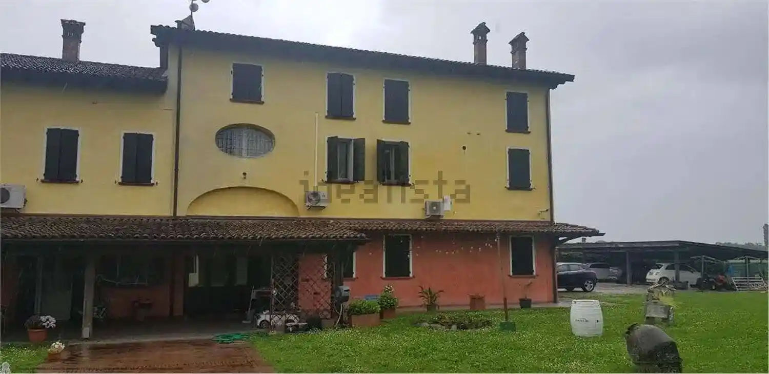 Villa in vendita a Bomporto