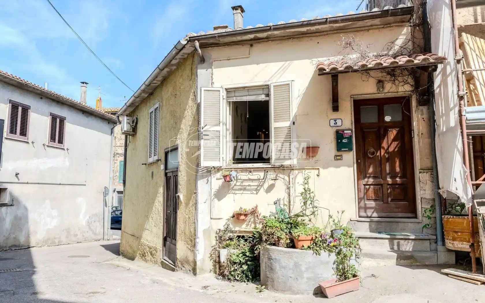 Appartamento in vendita a Marta