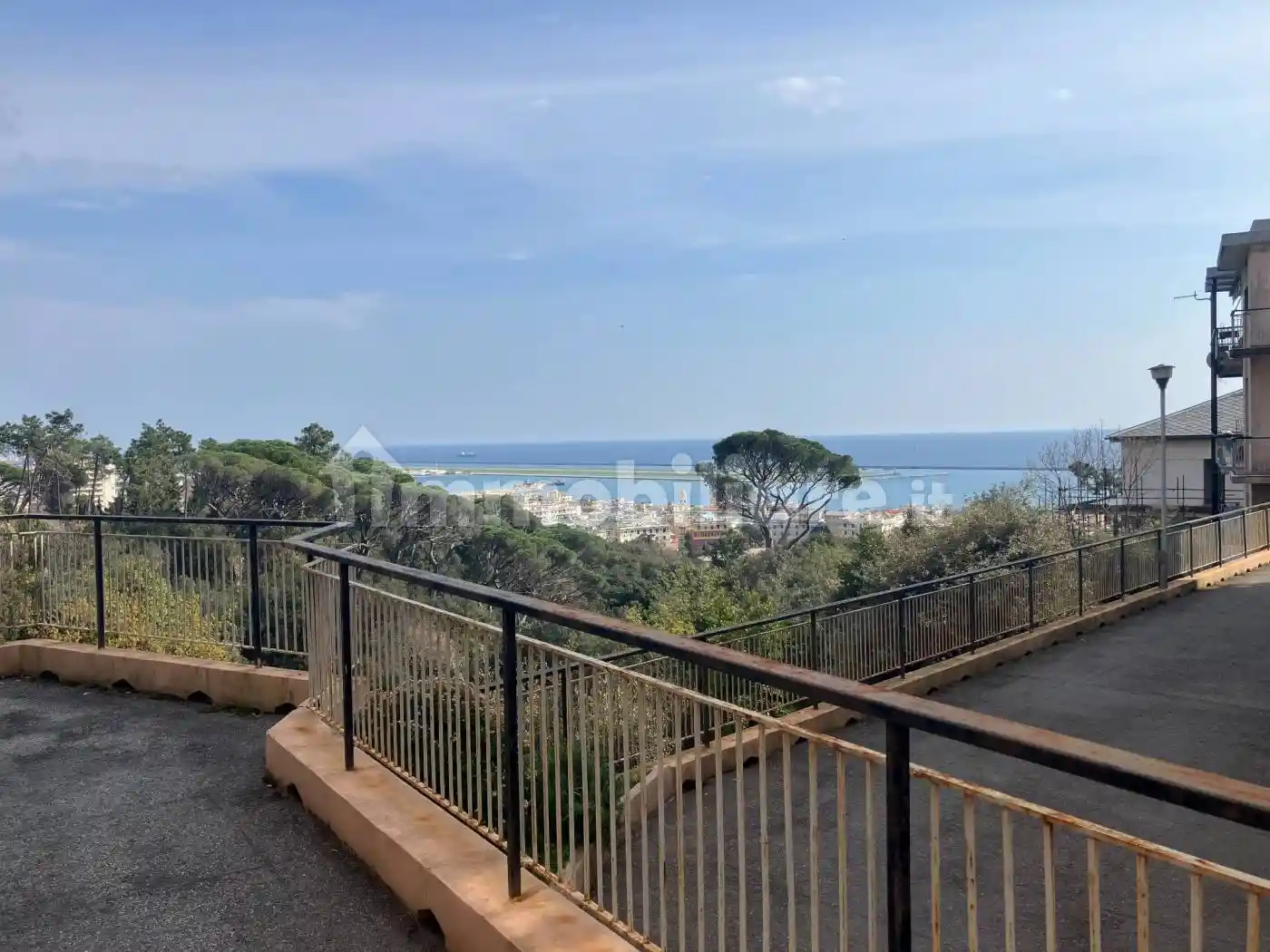 Appartamento in vendita a Genova