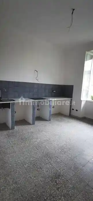 Appartamento in vendita a Dolcedo