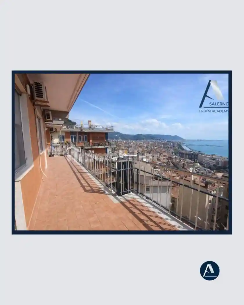 Attico - Mansarda in vendita a Salerno