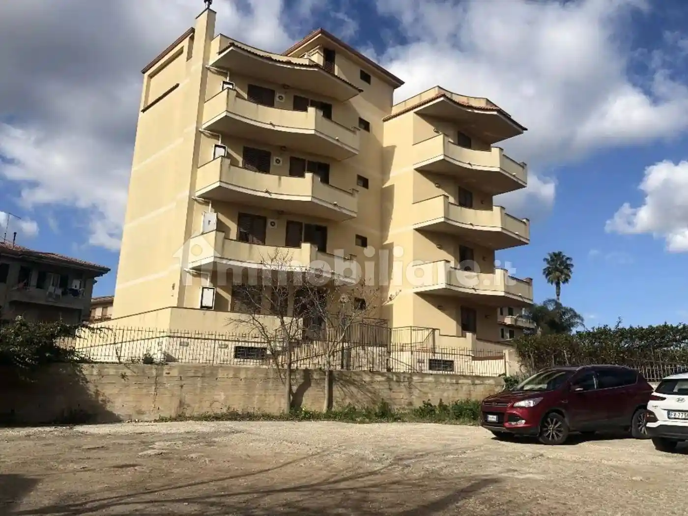 Palazzo - Edificio in vendita a Modica