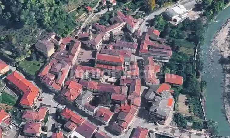 Appartamento in vendita a Vesime