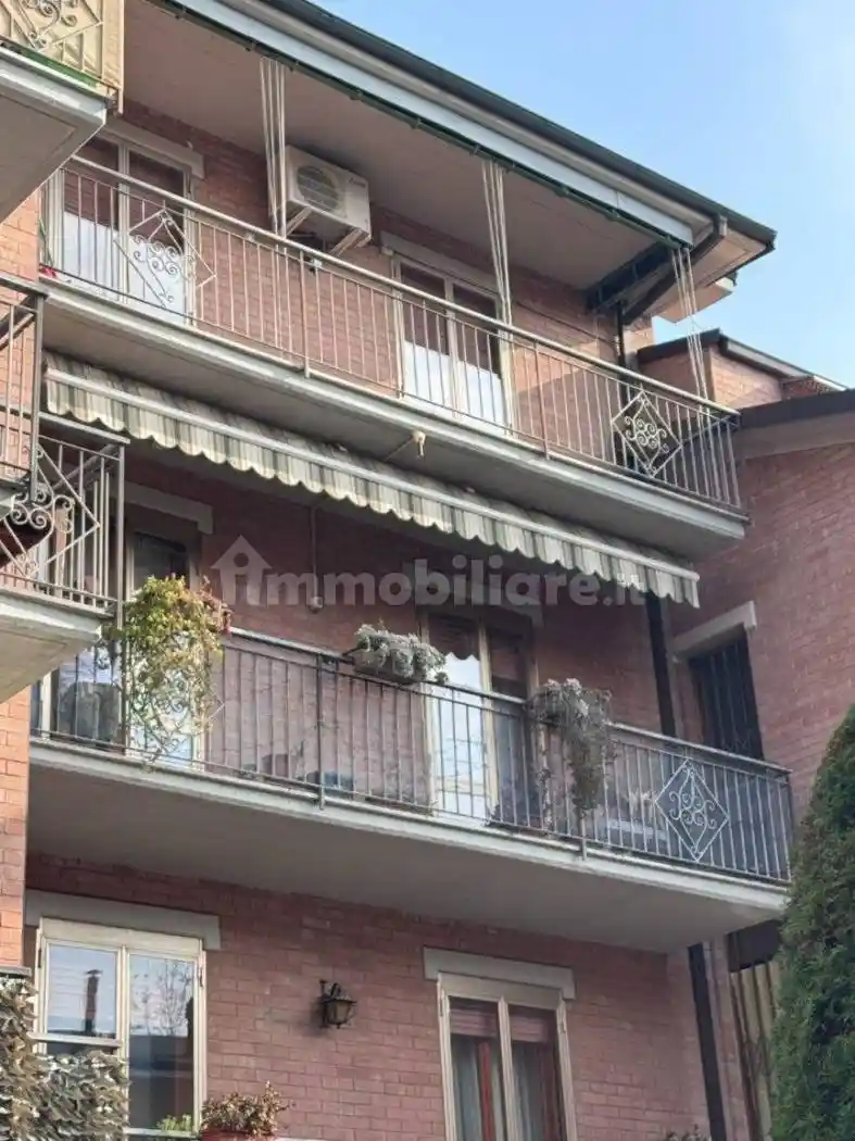 Appartamento in vendita a Modena