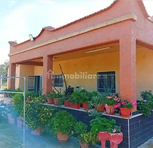 Villa in vendita a Latiano