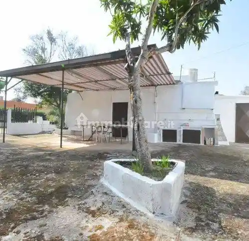 Rustico - Casale in vendita a San Vito dei Normanni