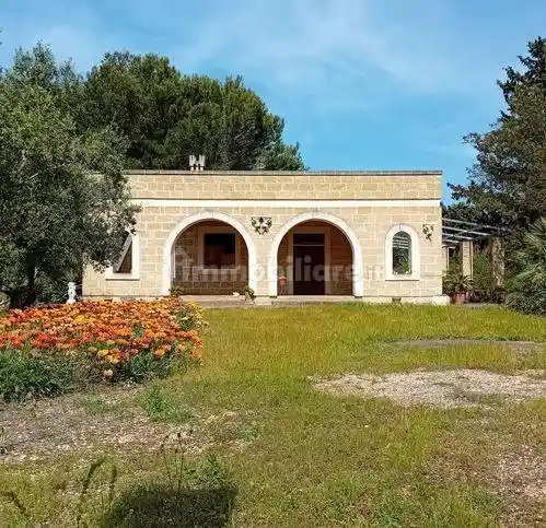 Villa in vendita a San Vito dei Normanni