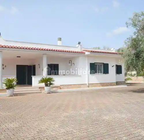 Villa in vendita a San Vito dei Normanni