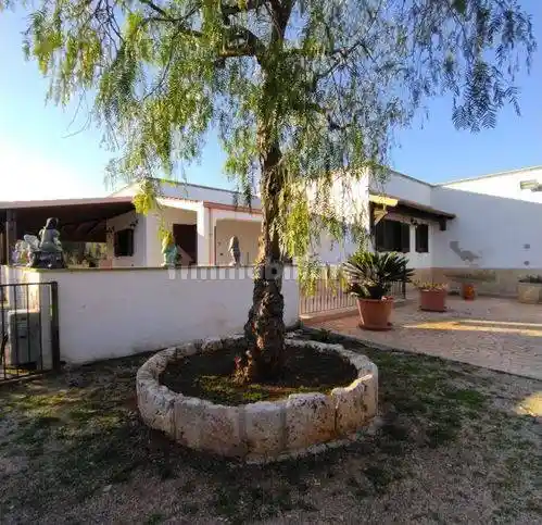 Villa in vendita a Carovigno