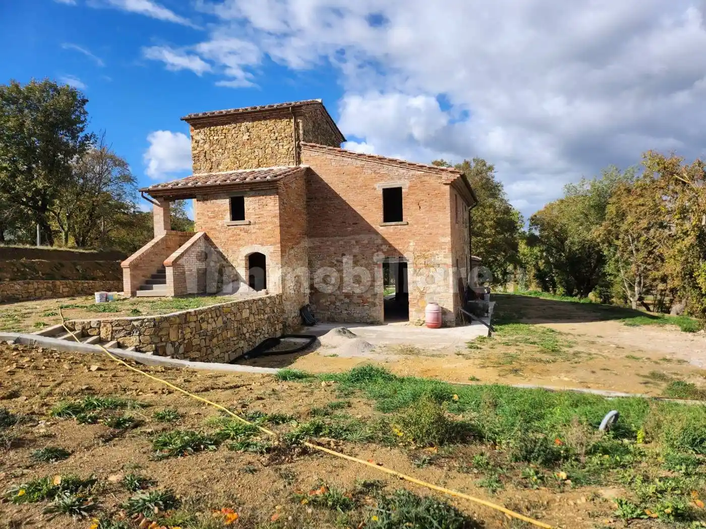 Rustico - Casale in vendita a Lucignano