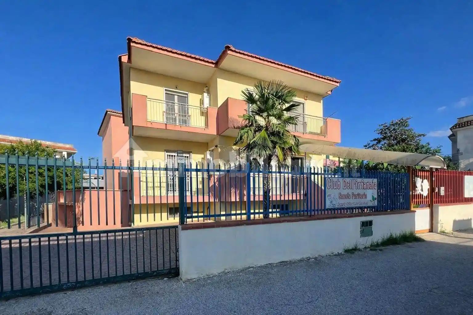Villa in vendita a Giugliano in Campania