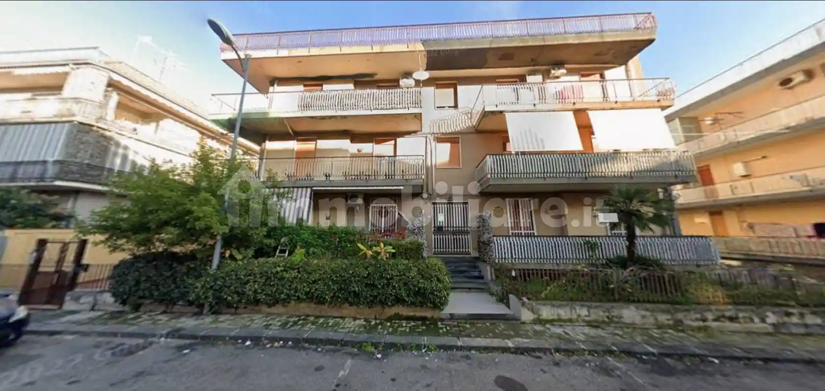 Appartamento in vendita a Aci Catena