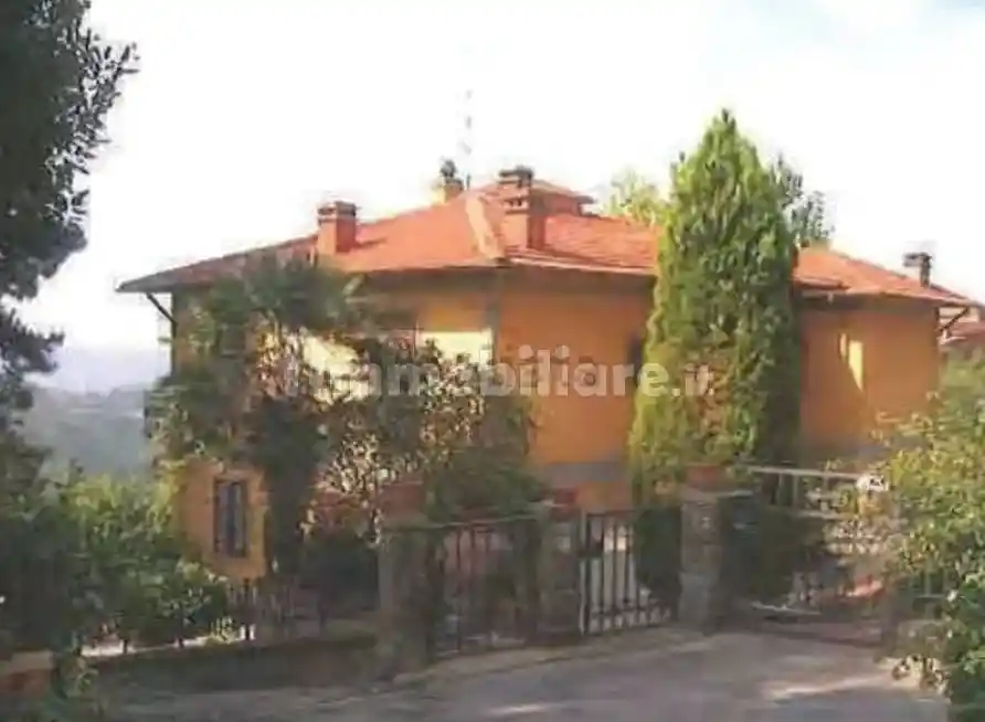 Appartamento in vendita a Rufina