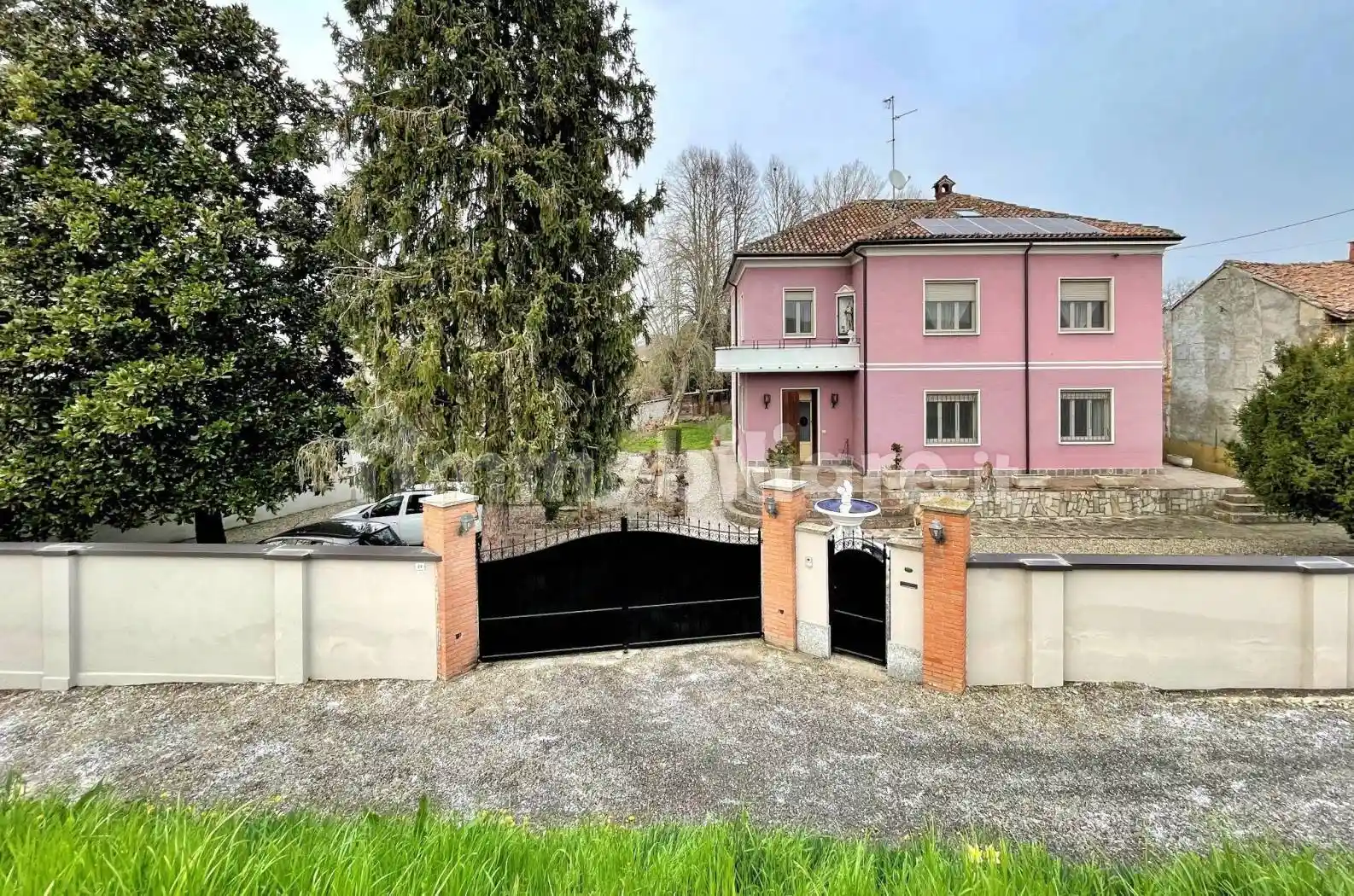 Villa in vendita a Bressana Bottarone