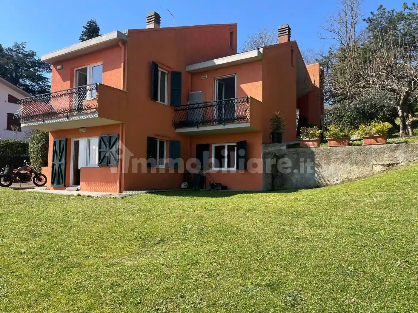 Villa - foto 2