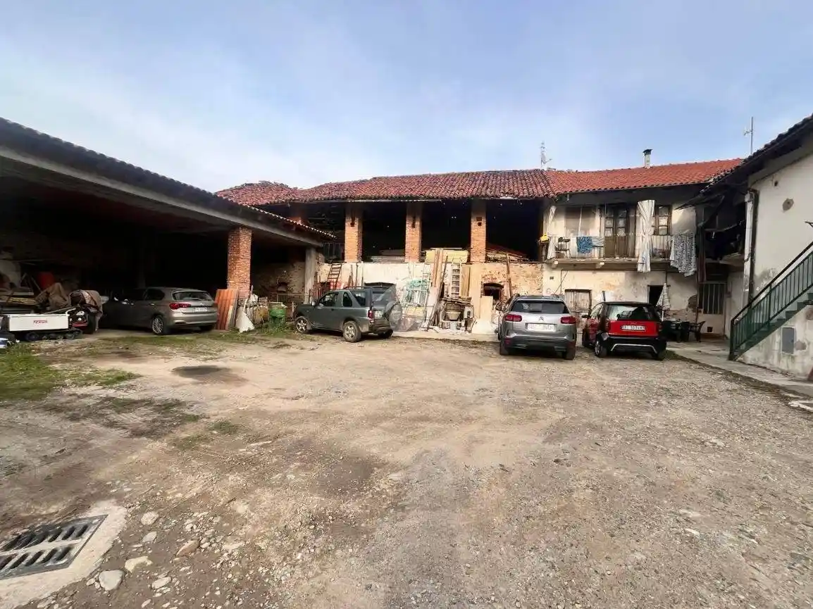 Casa indipendente in vendita a Sangano