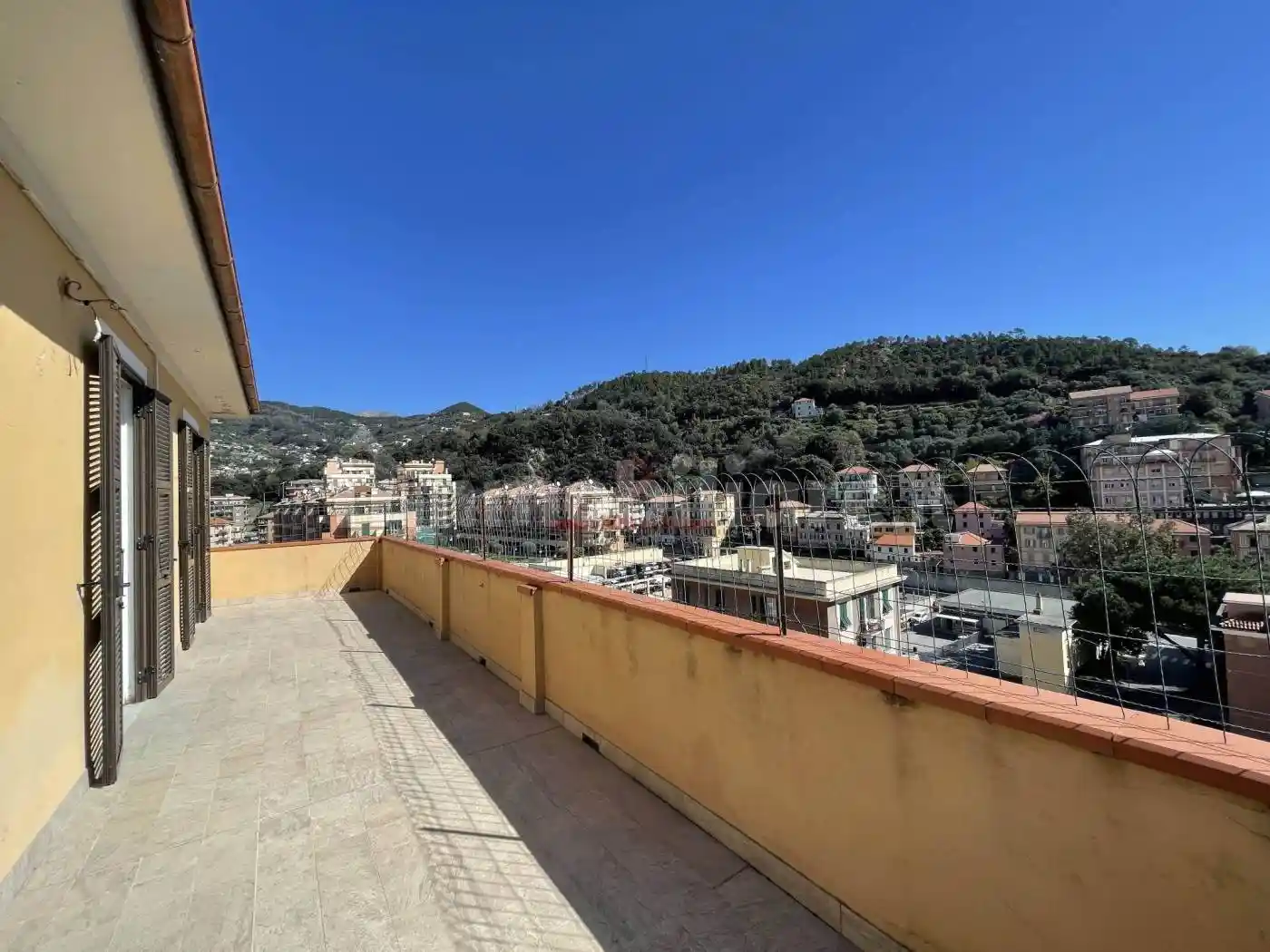 Appartamento in vendita a Varazze