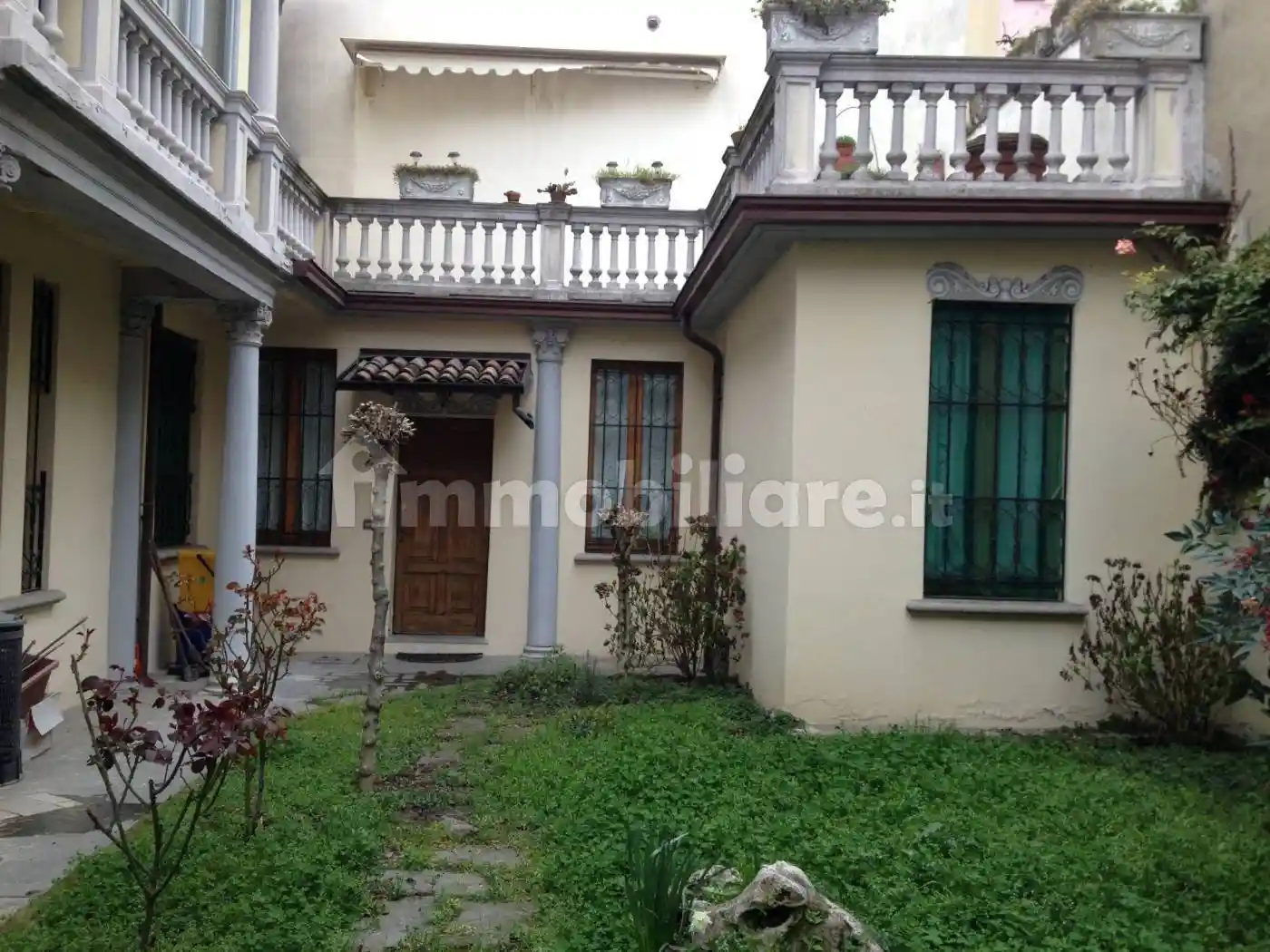 Appartamento in vendita a Piacenza