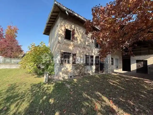 Rustico - Casale in vendita a Vigevano