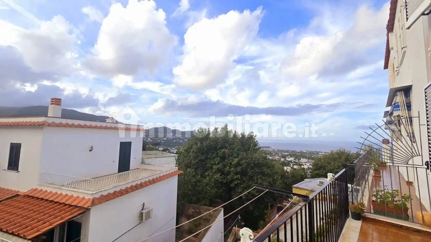 Appartamento in affitto a Ischia