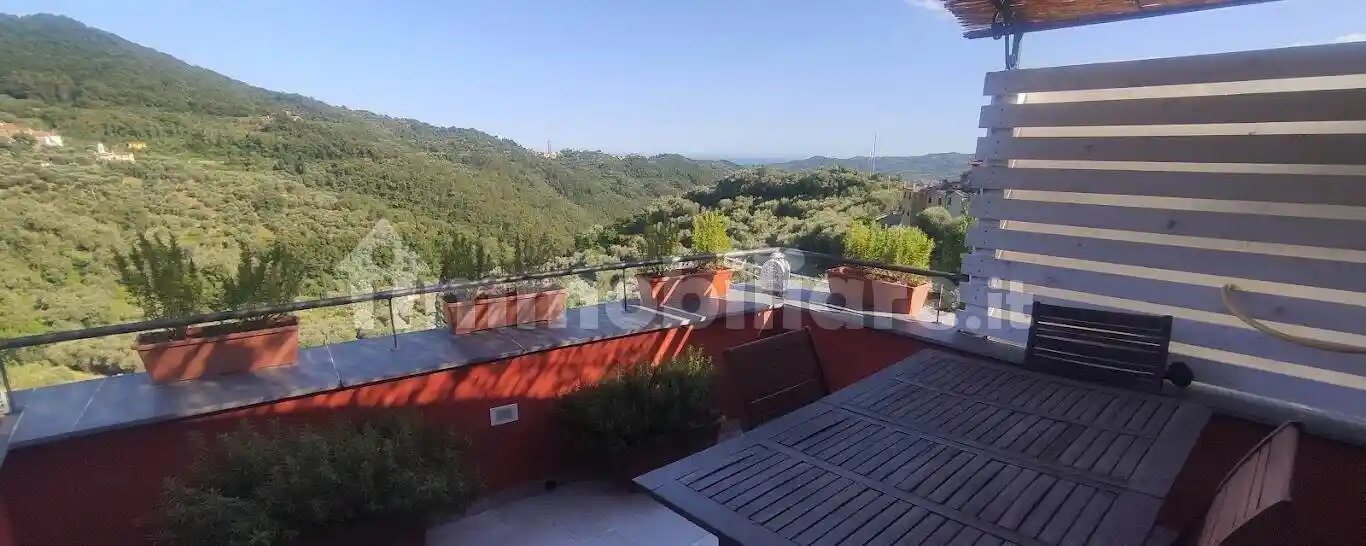 Casa indipendente in vendita a Vasia