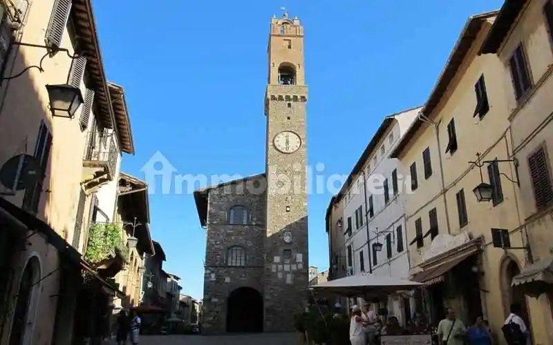 Appartamento in vendita a Montalcino