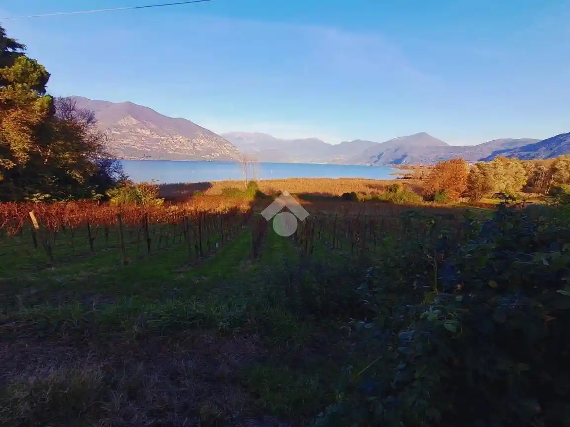 Appartamento in affitto a Iseo