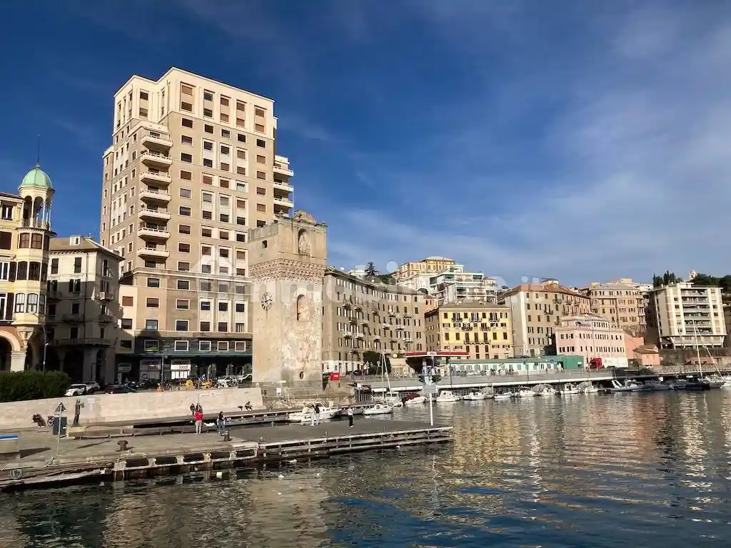 Appartamento in vendita a Savona