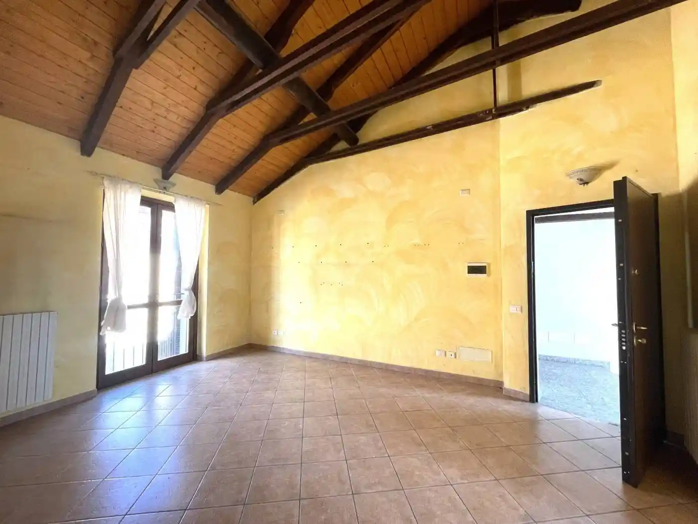 Appartamento in vendita a Borgolavezzaro