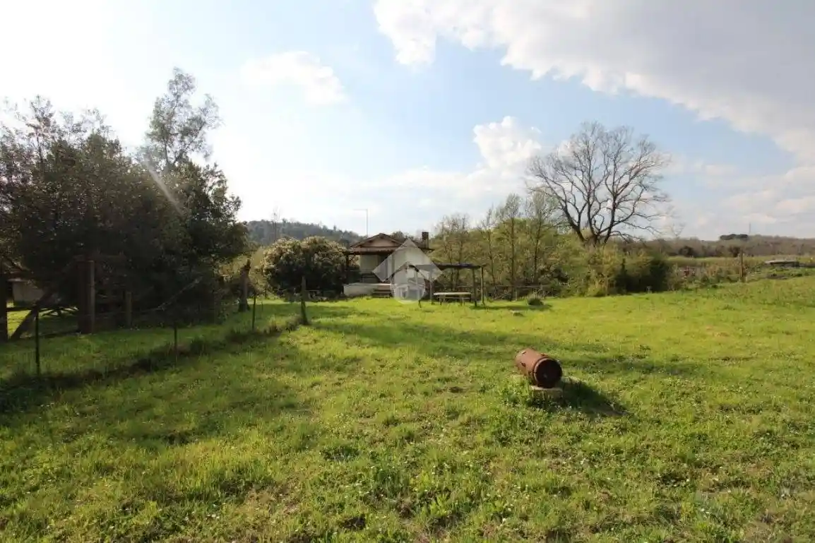 Rustico - Casale in vendita a Roma