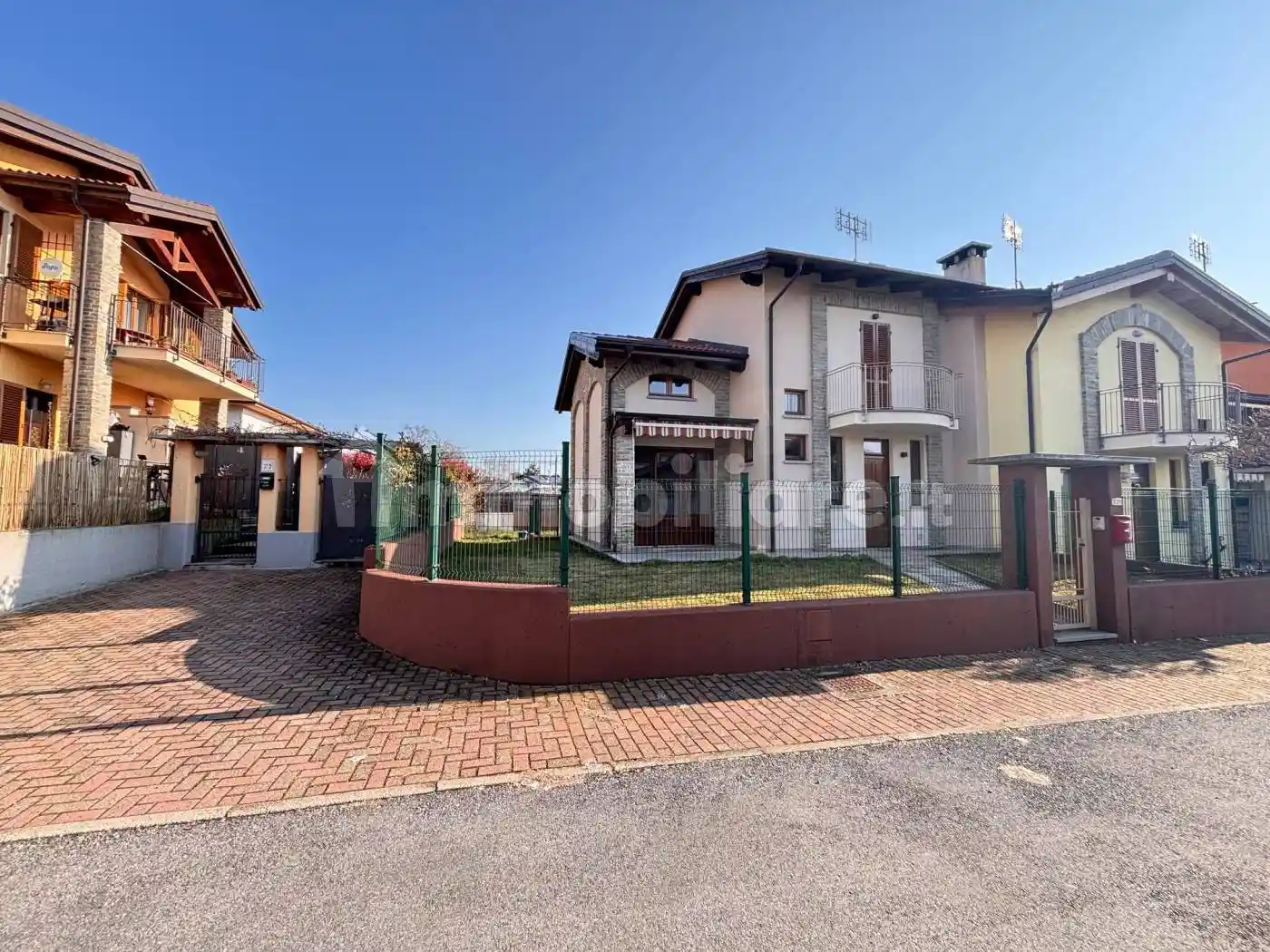 Villetta a schiera in vendita a Vignolo