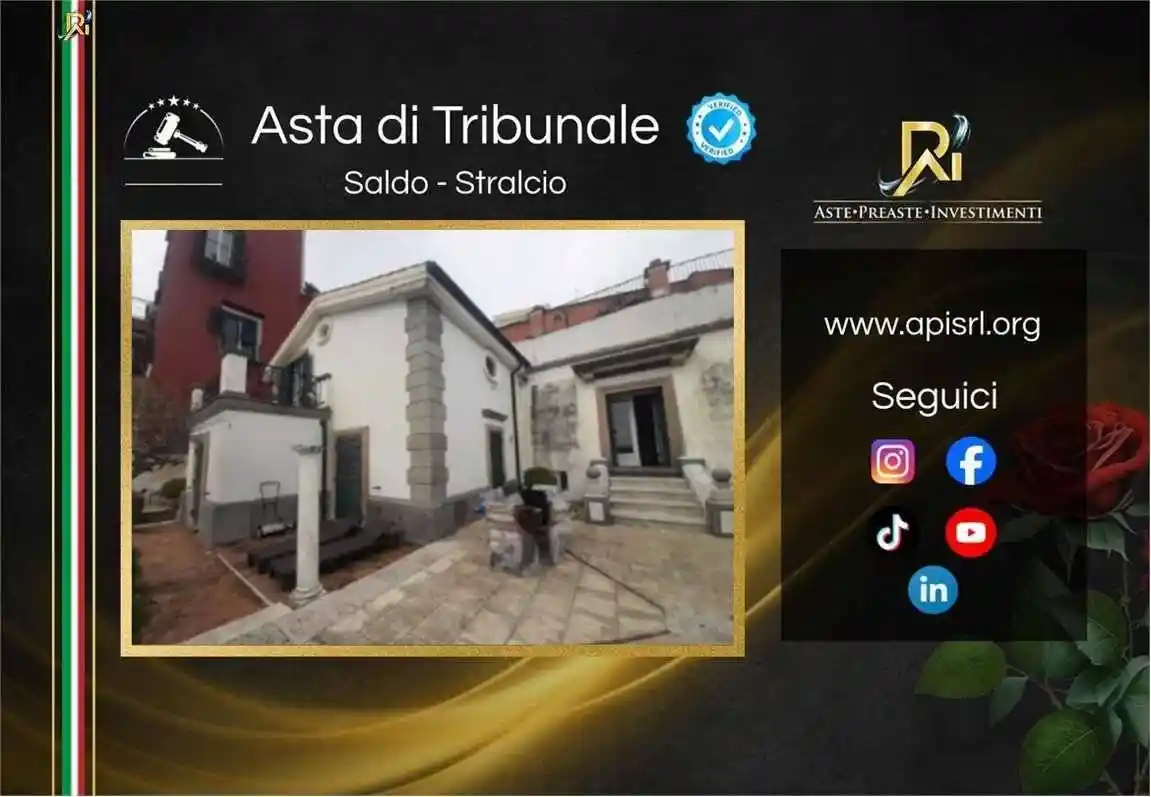 Appartamento in vendita a Napoli