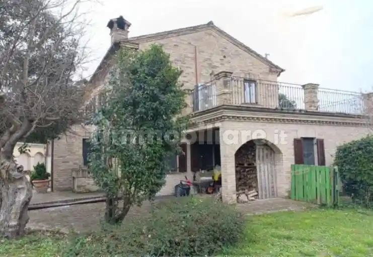 Villa in vendita a Loreto