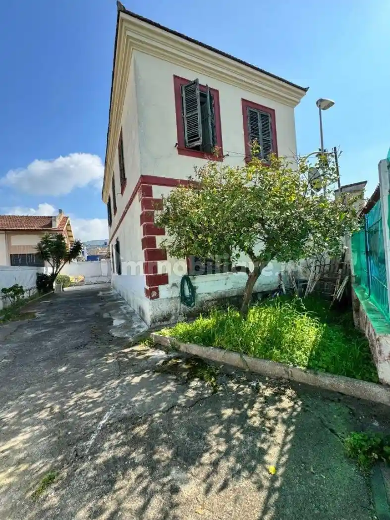 Villa in vendita a Terracina