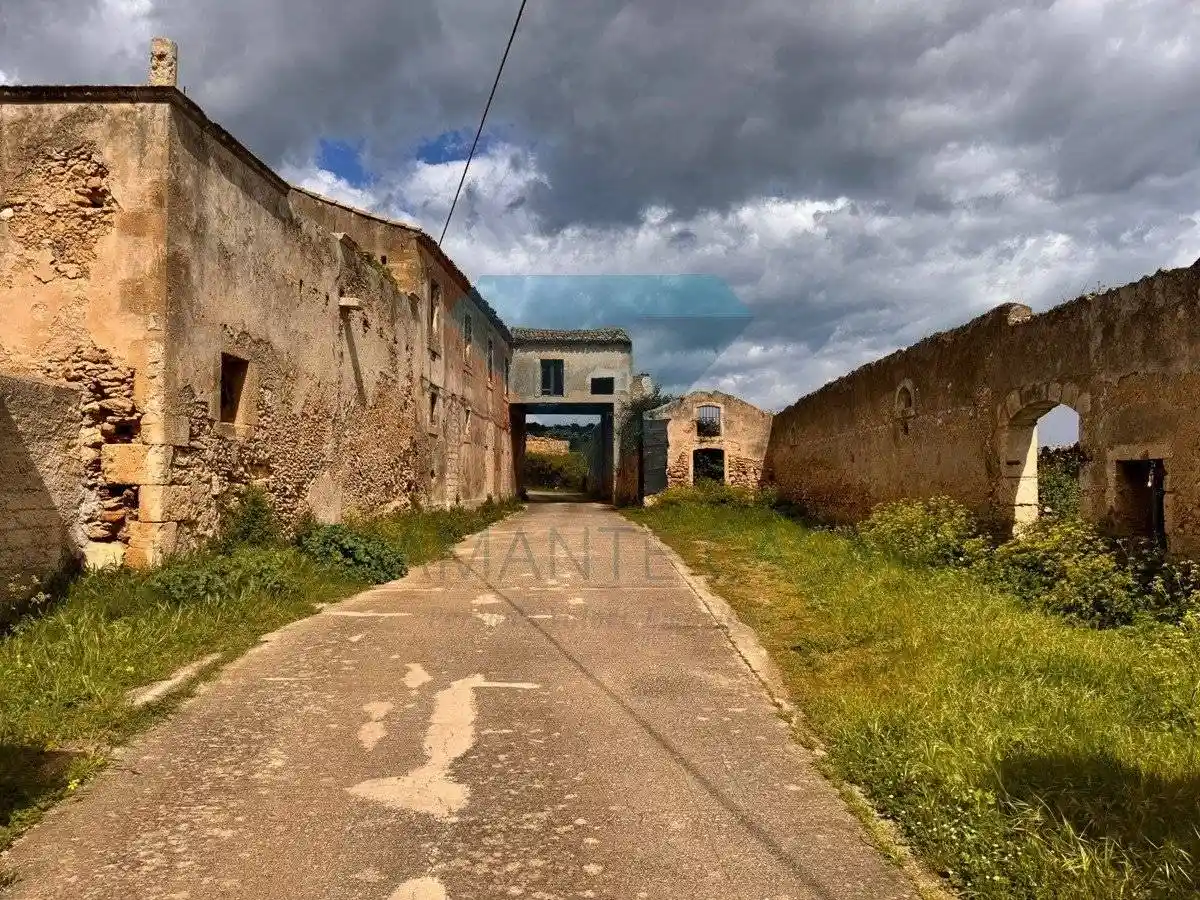 Villa in vendita a Siracusa