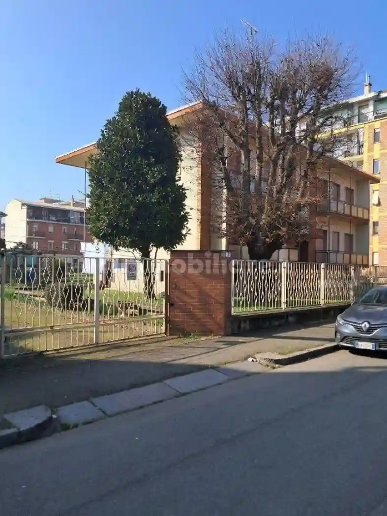 Palazzo - Edificio - foto 2