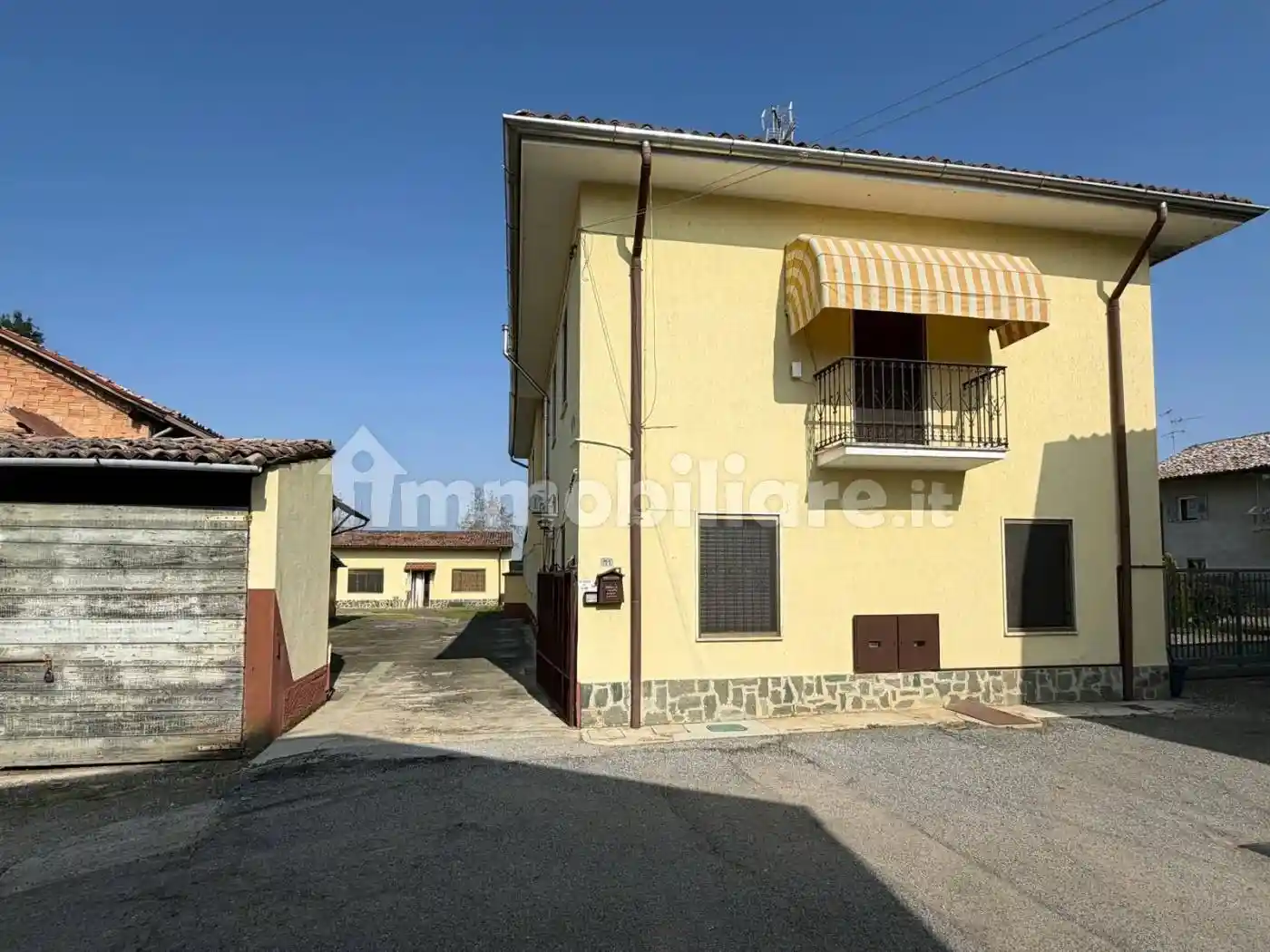 Villa in vendita a Giussago