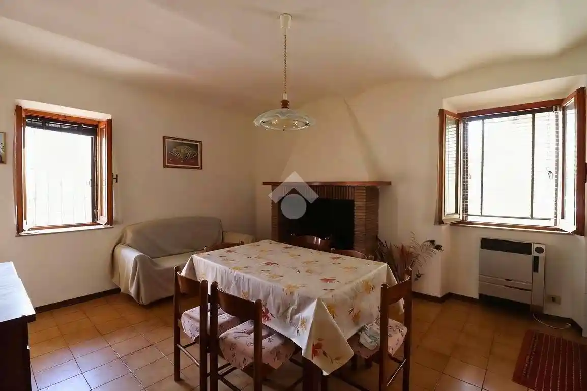Casa indipendente in vendita a Terni