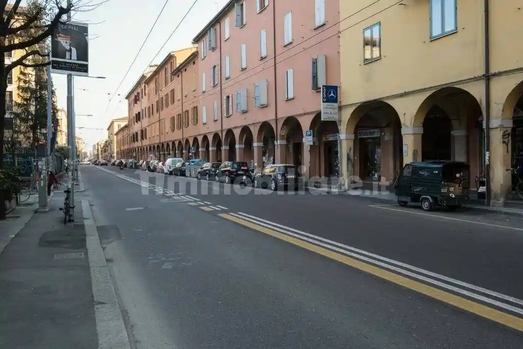 Appartamento in vendita a Bologna