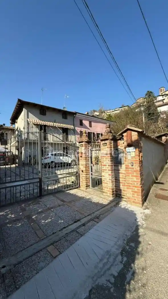 Casa indipendente in vendita a Ottiglio