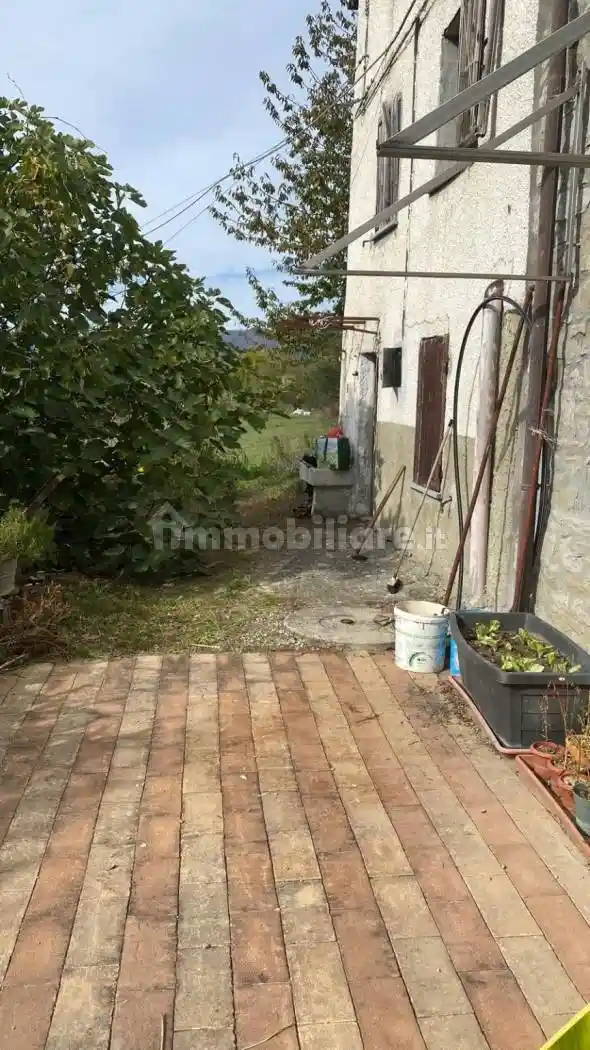 Rustico - Casale in vendita a Travo