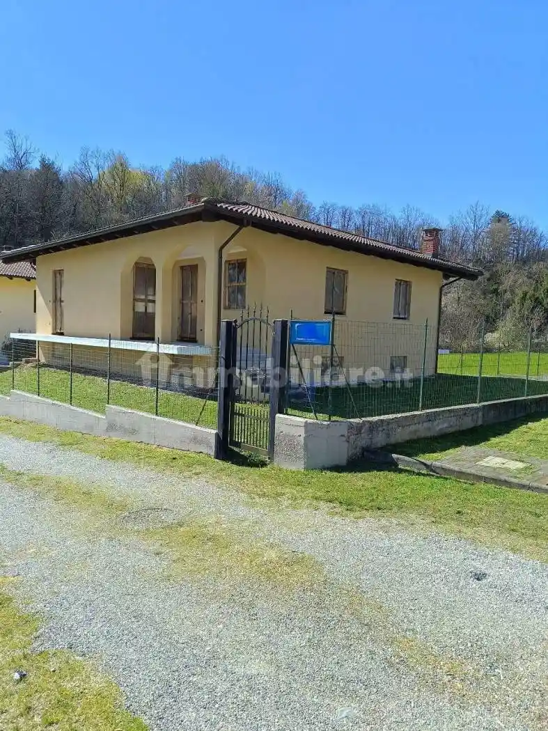 Villa in vendita a Castellamonte