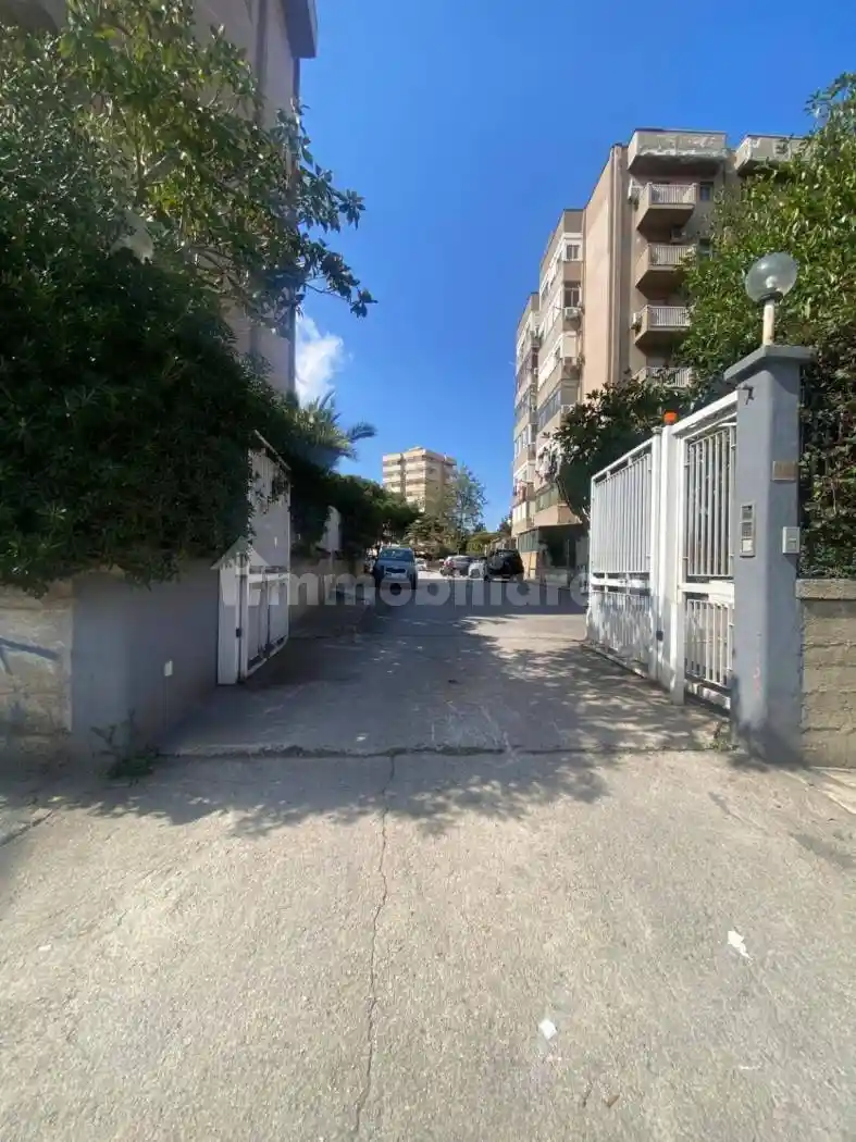 Appartamento in vendita a Palermo