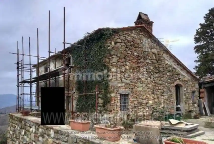 Villa in vendita a Rufina