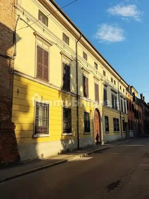 Appartamento in affitto a Ferrara