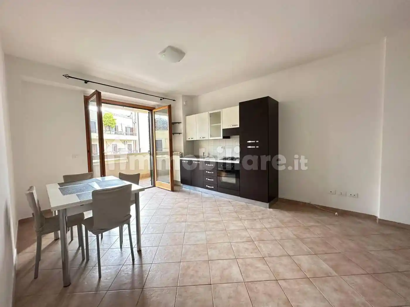 Appartamento in vendita a Guidonia Montecelio