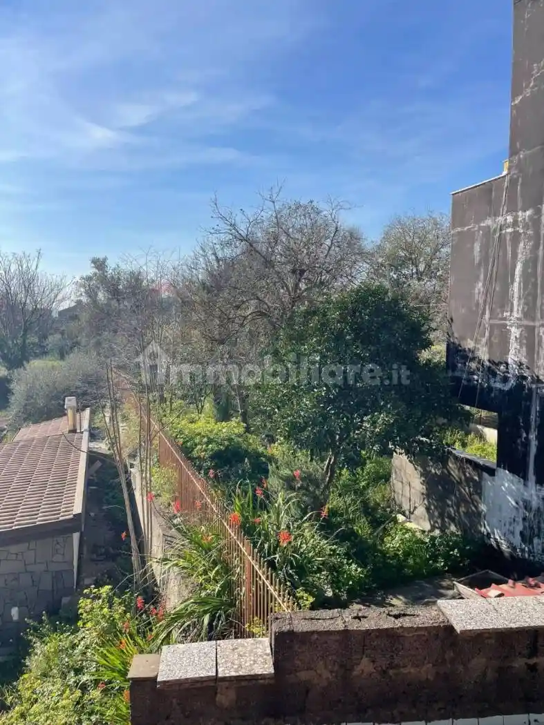 Casa indipendente in vendita a Aci Sant'Antonio