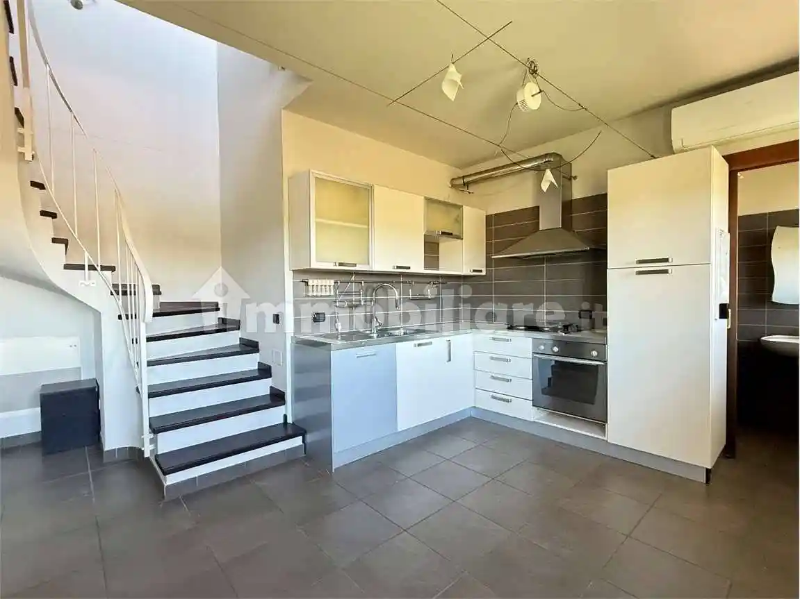 Appartamento in vendita a Borgomanero